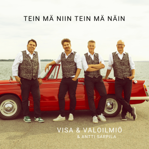 Visa & Valoilmiön singlen kannessa muusikot ovat punaisen avoauton edessä.